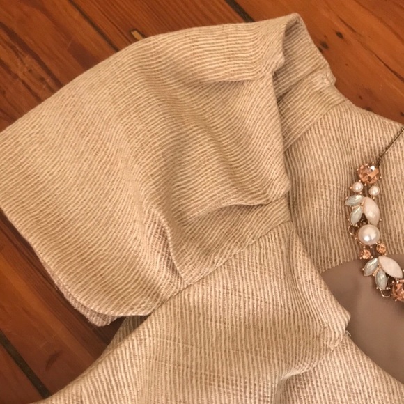 New York and Co. short sleeve blazer - Picture 3 of 4